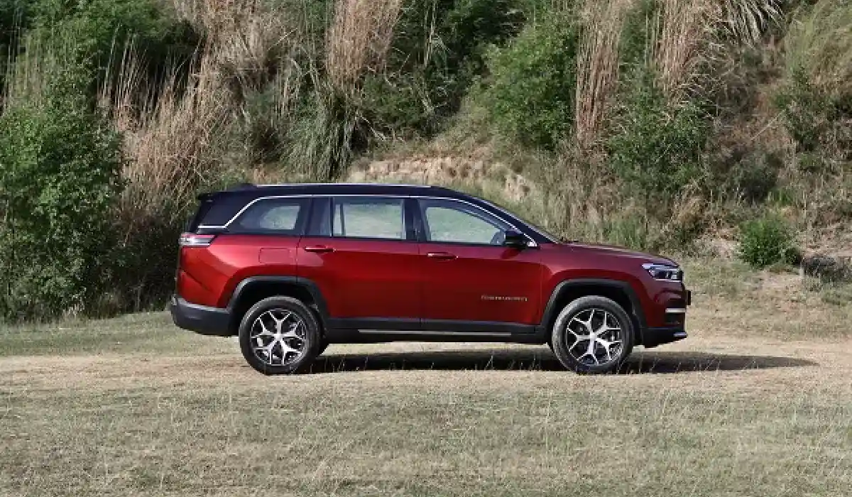 Jeep - Meridian Limited Plus - Luxury SUV Car Rentals - Preowned SUV Car - Exclusive Concierge Club.webp